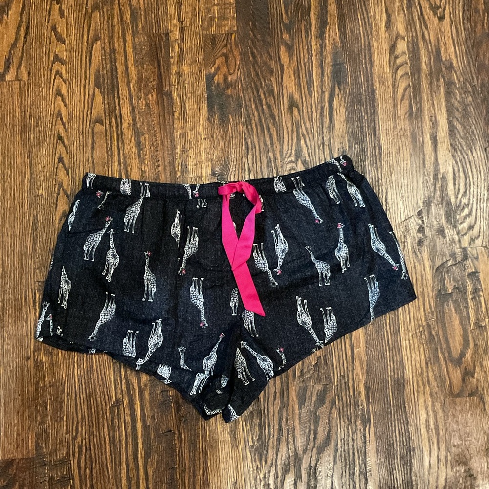 Secret Treasures Black Shorts with Pink Accents